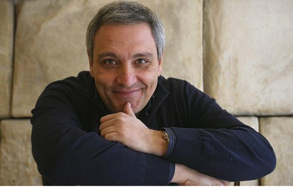 Maurizio-de-Giovanni-2