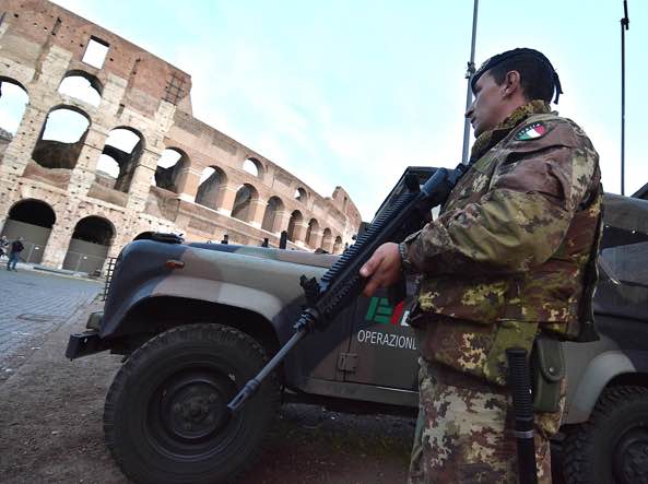 militari colosseo