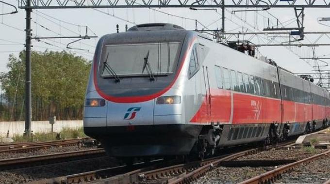 aggredisce_controllore_sul_treno__arrestato