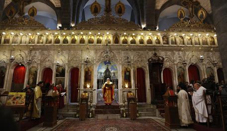 Christians celebrate Christmas at al-Zaitoun Church
