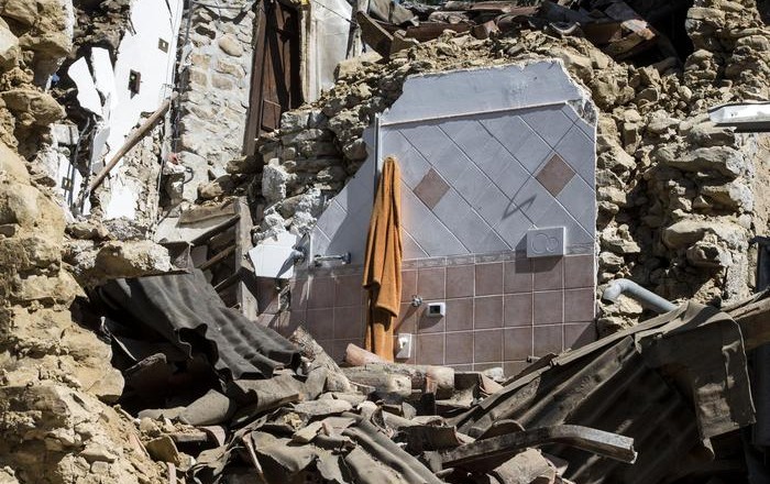 >>>ANSA/ SISMA: L'INCHIESTA, I PM PUNTANO SU MATERIALI E PROCEDURE