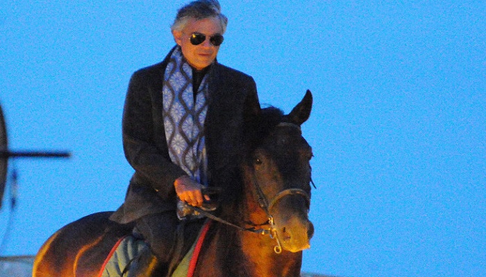 bocelli-a-cavallo