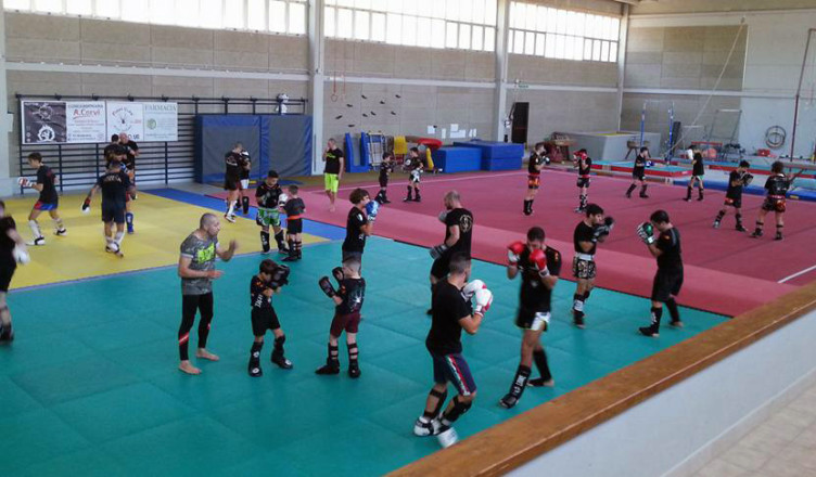 k1-day-fighters-a-lezione-con-i-campioni-frasca-e-reppucci-3