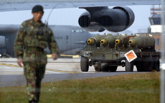 Corea Nord: Trump allerta bombardieri nucleari B52