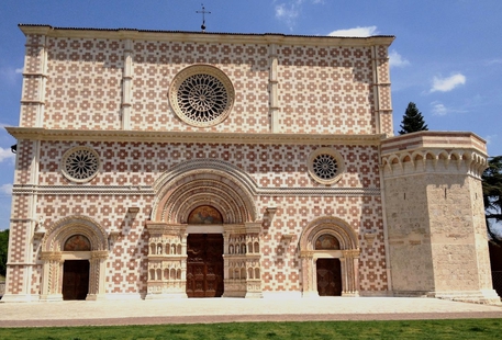 L'Aquila, Basilica di Collemaggio