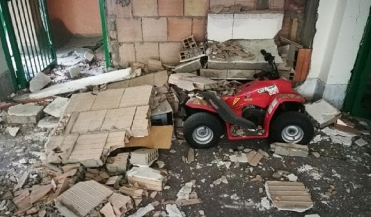 napoli-bomba1