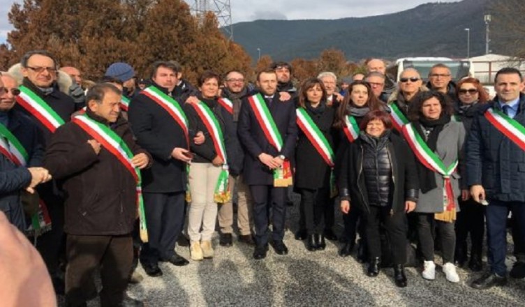 sindaci-abruzzo-protesta-pedaggio-autostrada
