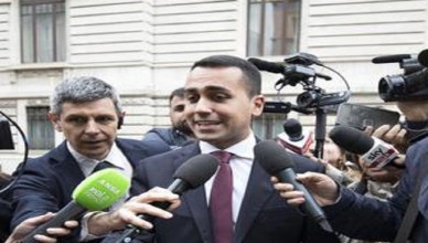 Governo: Di Maio lascia Montecitorio
