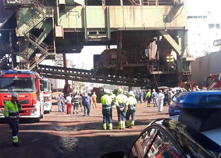 FOTO ESTERNA LUOGO INCIDENTE ILVA (Da e del collaboratore Ansa da Taranto, Giacomo Rizzo) - ANSA BARI
