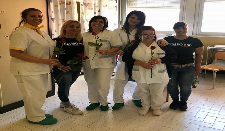 rose-rosse-casapound-sora