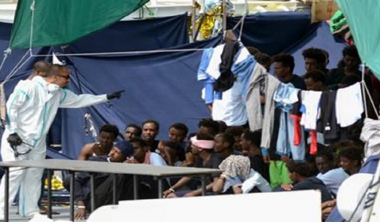 diciotti-migranti1