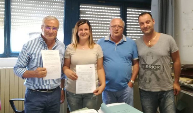 il-comandante-bruni-con-i-medici-veterinari-baldassare-e-messori-e-la-convenzione-sottoscritta