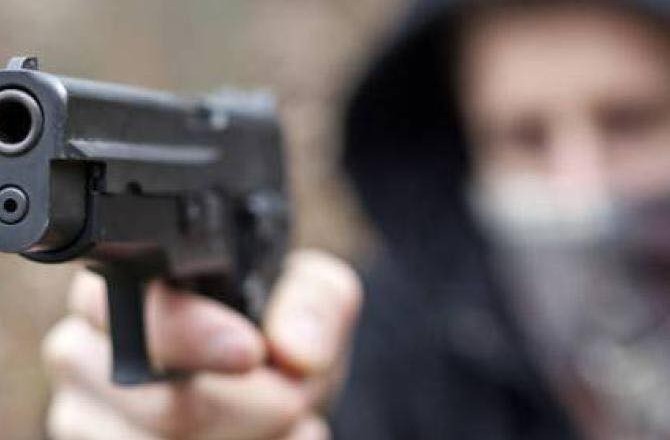 ladro-con-pistola