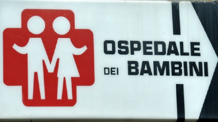Sanità: insegna e logo dell'Ospedale dei Bambini 'Salesi' di Ancona