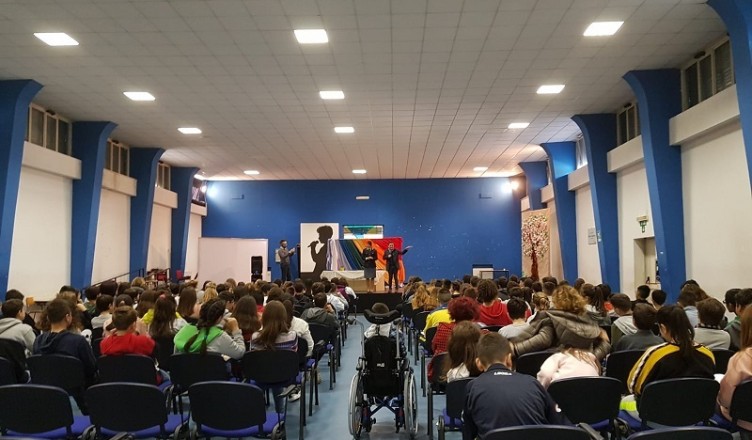 fb-e-stampa-polizia-23-nov-2018