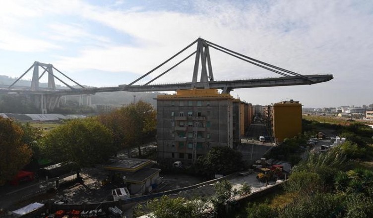 Morandi Bridge collapse in Genoa - Evacuees