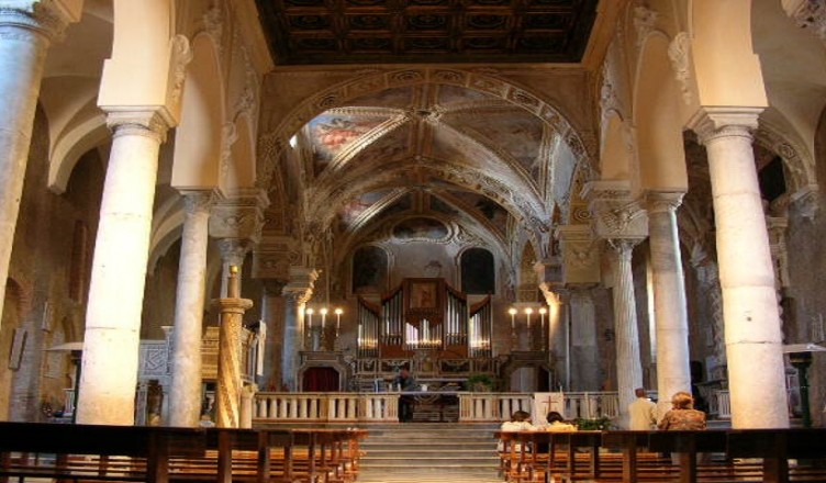 minturno-chiesa-san-pietro-apostolo