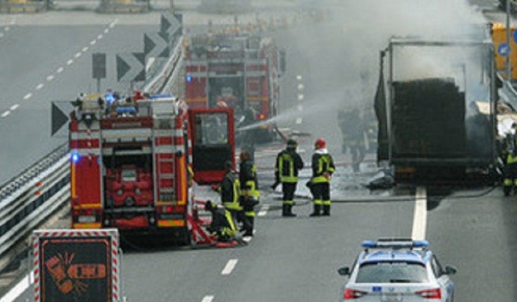 incidente-a4-camion