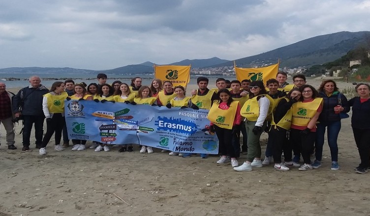 Formia Puliamo il Mondo 2019