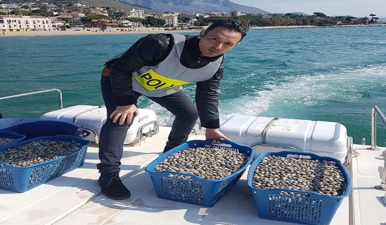 SEQUESTRO LUPI MARE