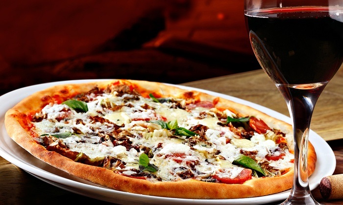 pizza e vino rosso