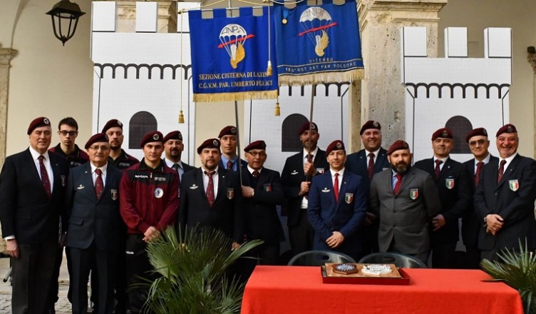 Paracadutisti Cisterna e Viterbo