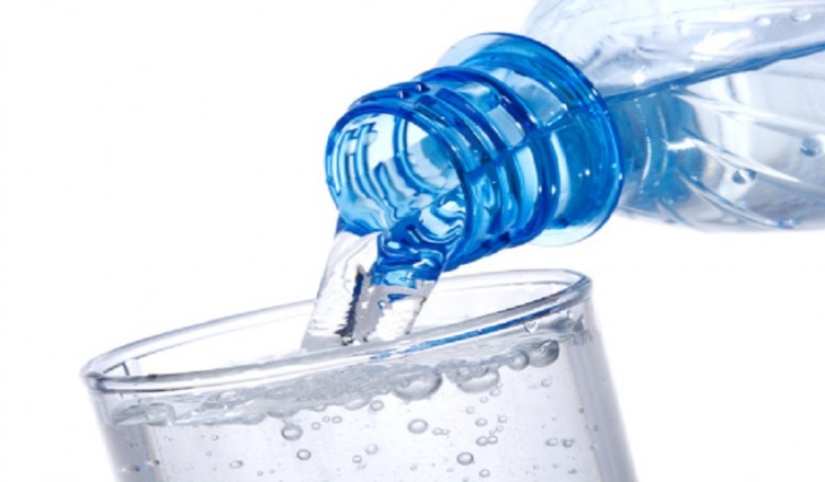 acqua minerale