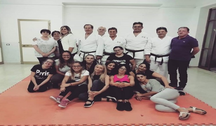 corso difesa donne collesanmagno