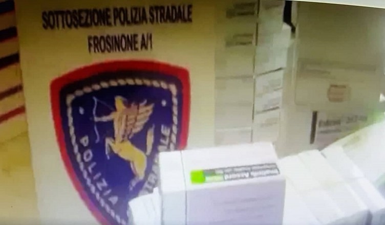 furto farmaci fr