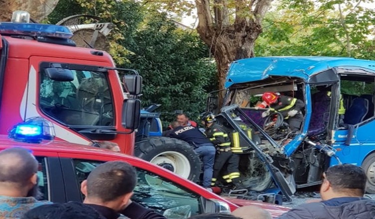 incidente bus cassino