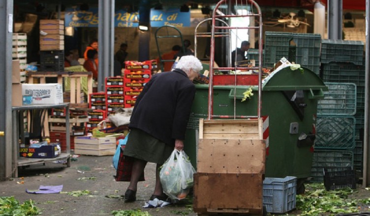 famiglie povere spese sanitarie