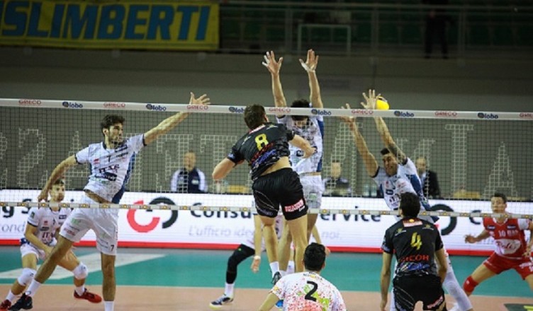 VOLLEY SORA......