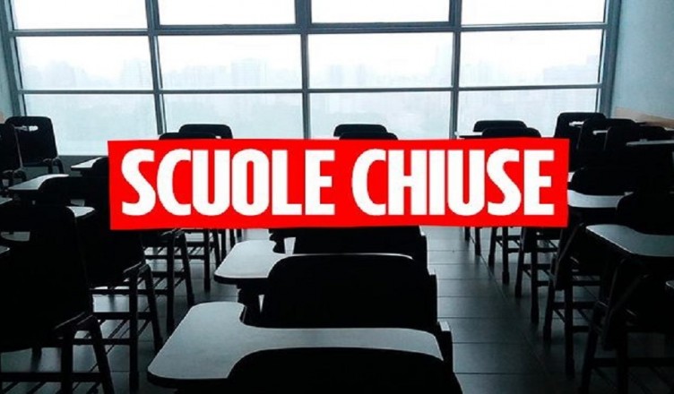 SCUOLE CHIUSE..
