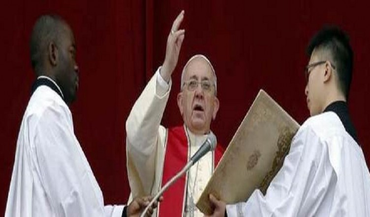papa francesco benedizione