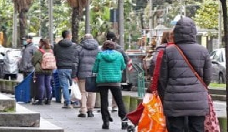 Coronavirus lite supermercato