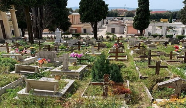 cimitero incuria