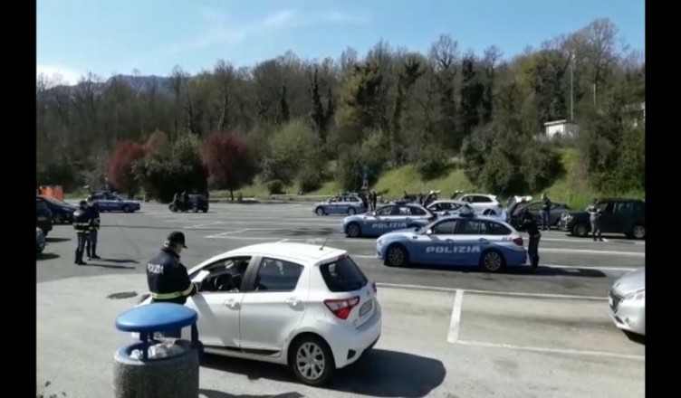 controlli polizia Stradale coronavirus
