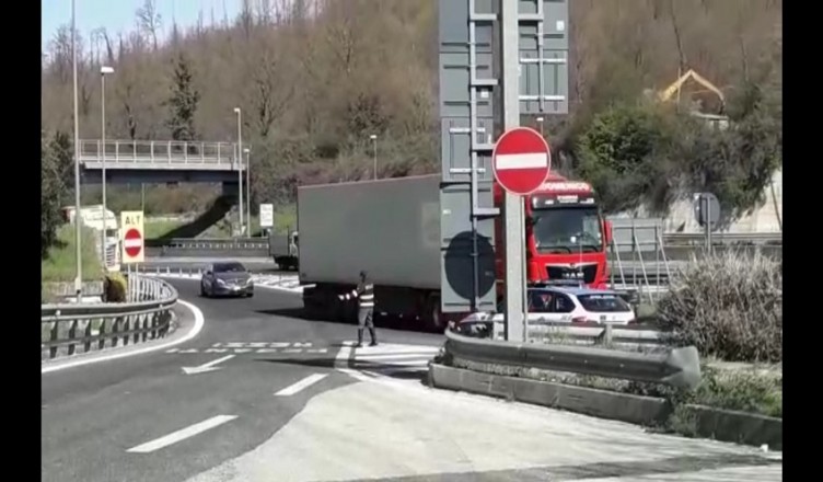 polizia Controlli autostrada