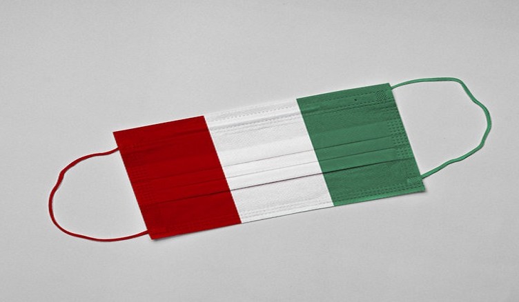 mascherina italia