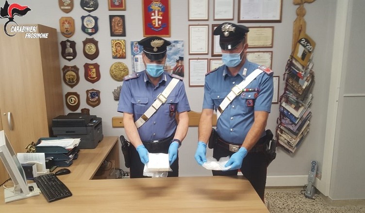 DROGA AQUINO ARRESTI