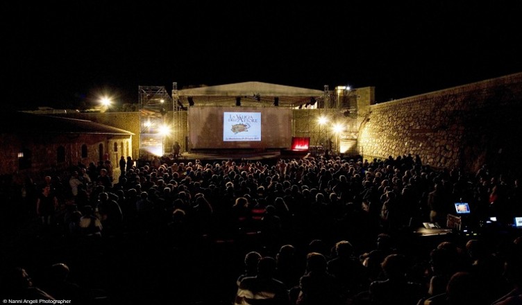 Valigia attore2019_nanniangeli
