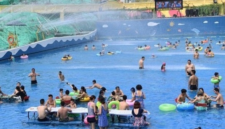 coronavirus latina positivo acquapark