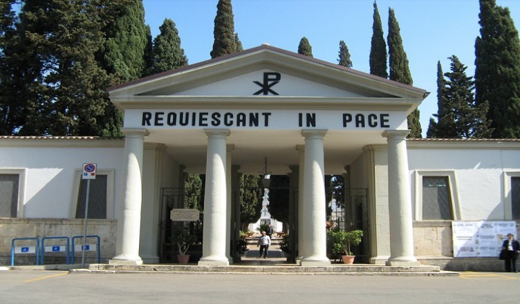 Cimitero Cisterna di Latina