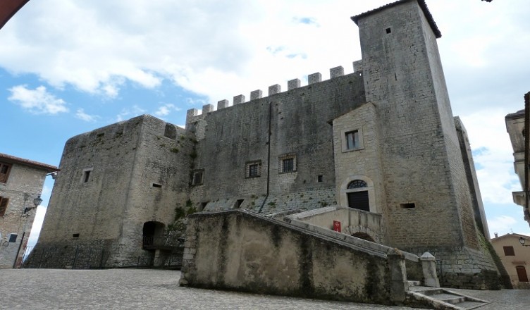 Castello baronale Maenza