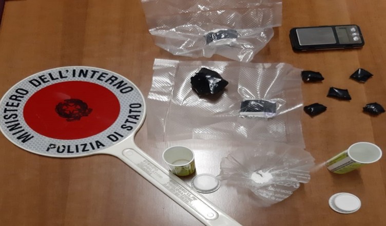 Droga sequestro Pizzeria