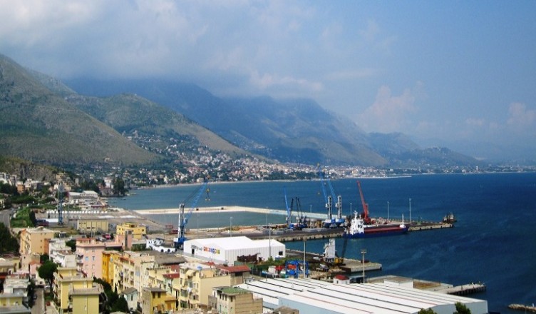 Porto_Gaeta_lato_Nord