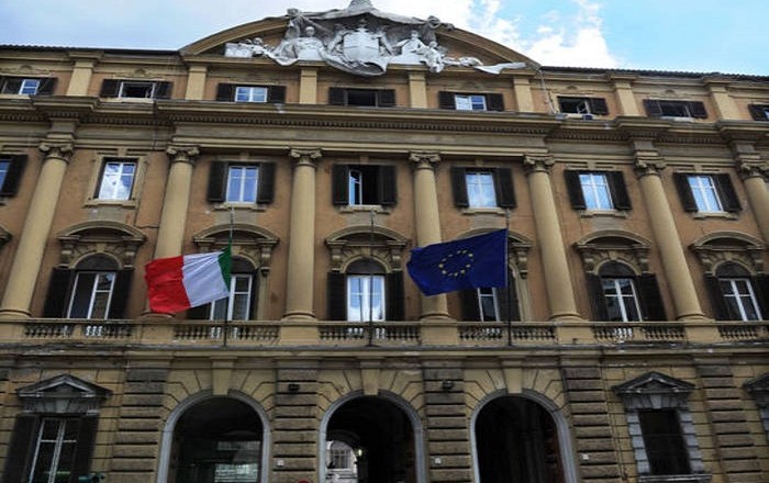 TESORO:CENSITI 530000 IMMOBILI P.A.,VALORE TRA 239 E 319 MLD