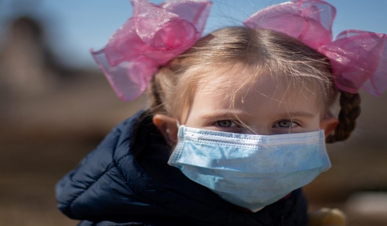 Coronavirus children in mask