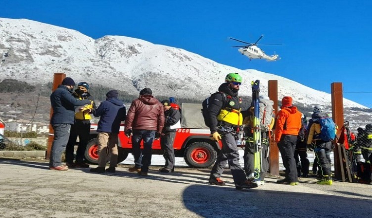 monte-velino-soccorritori...