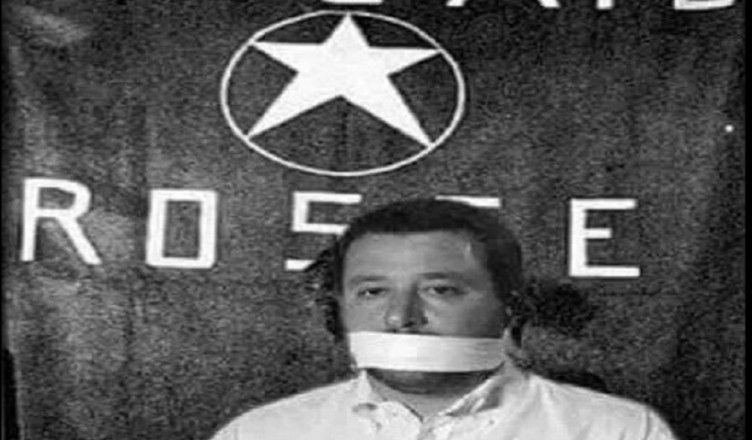 POST SCIOCCANTE SALVINI